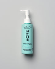MÁDARA Organic Skincare sebum control clear skin wash A2004 product photo on plain background.