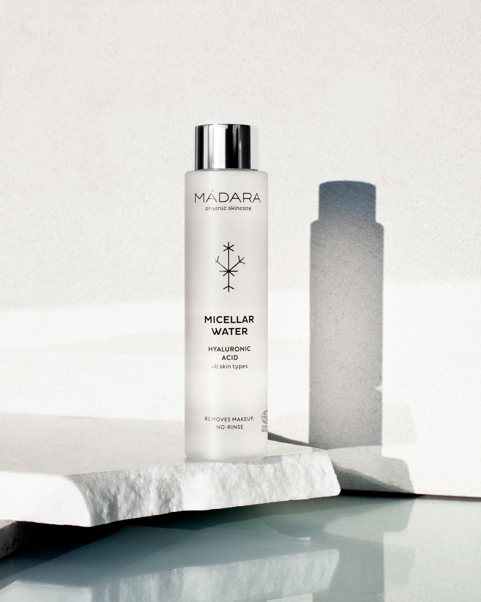 MΓDARA Organic Skincare hyaluronic acid micellar water A2041 product photo on plain background.