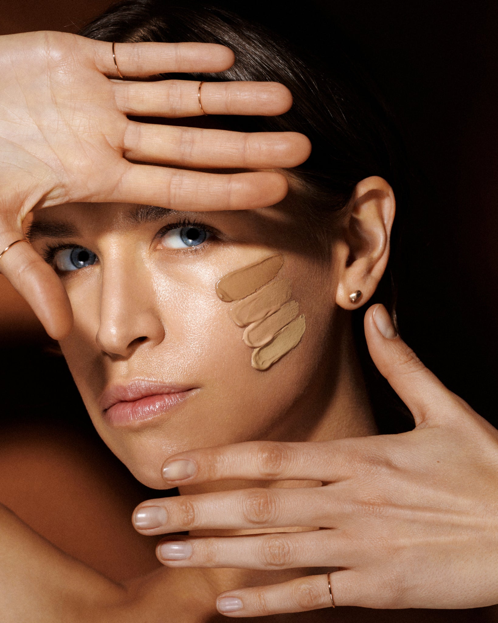 MÁDARA Organic Skincare natural tinted cream with spf SM3412 15 mineral sunscreen product photo on plain background.