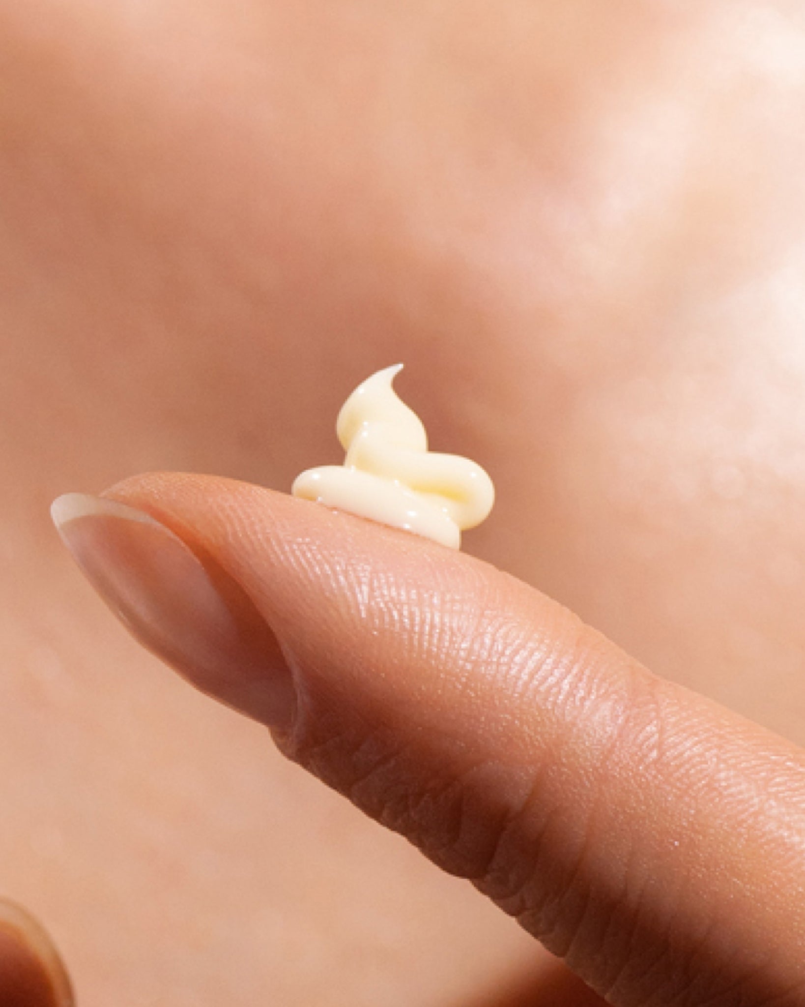 MÁDARA Organic Skincare vitamin c brightening cream SM3302 15 face cream product photo on plain background.