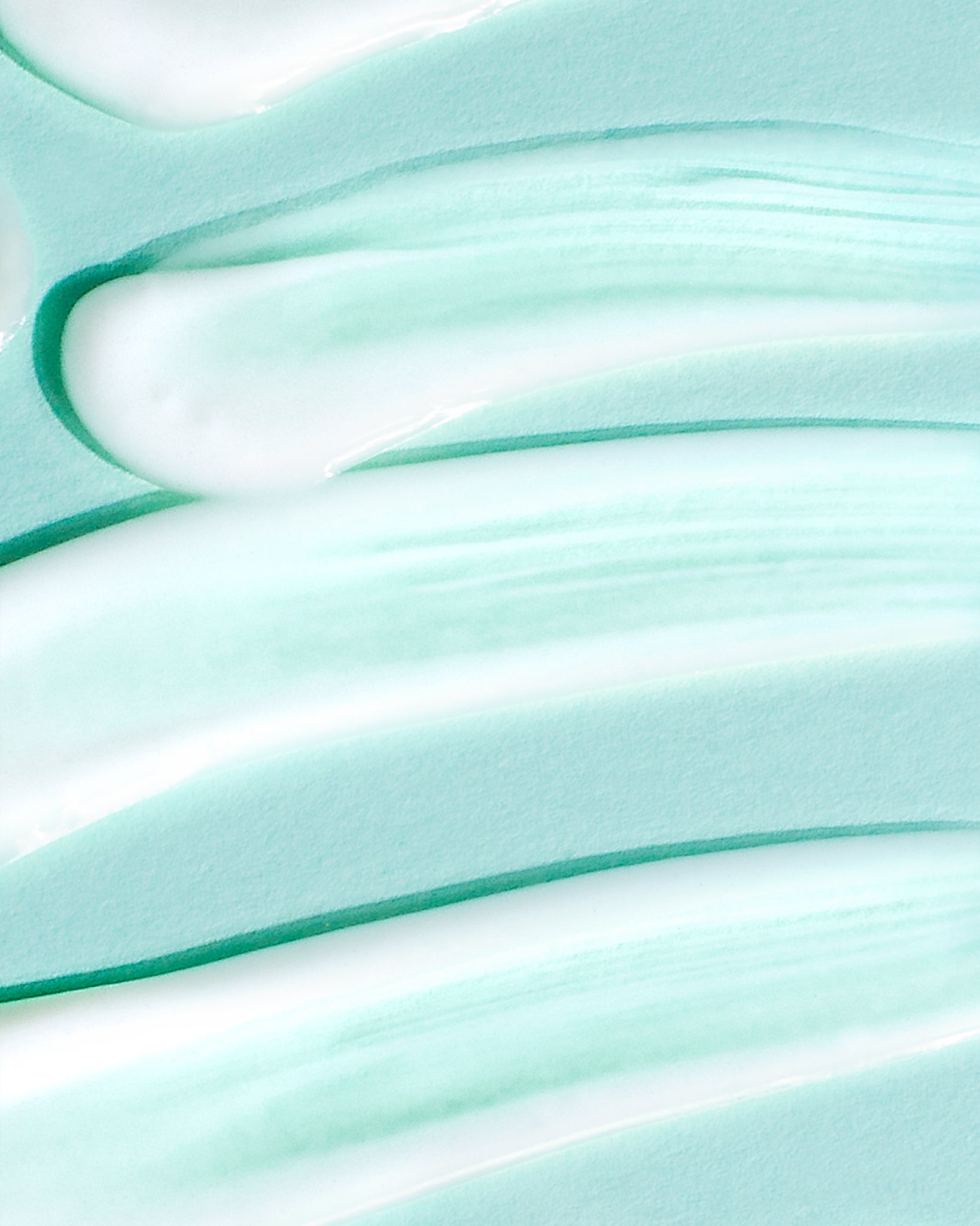 Texture close-up of MÁDARA Organic Skincare blemish pore treatment A2202 �swatch demonstrates consistency and finish.